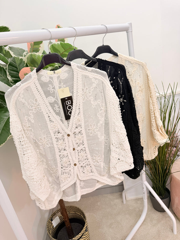 The VICKI top - 3 colours