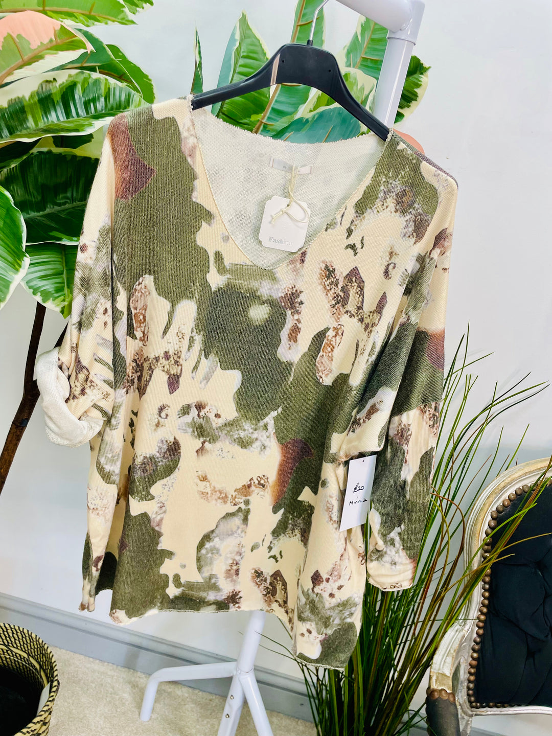 The MINNIE top - 4 colours