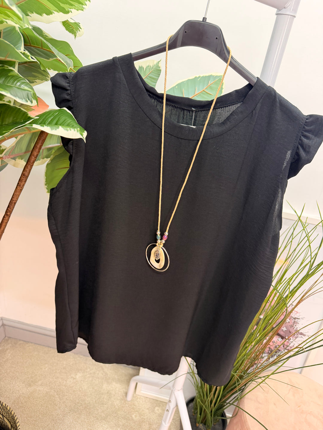 Ladies Fashion Frill Cap Sleeve Top black