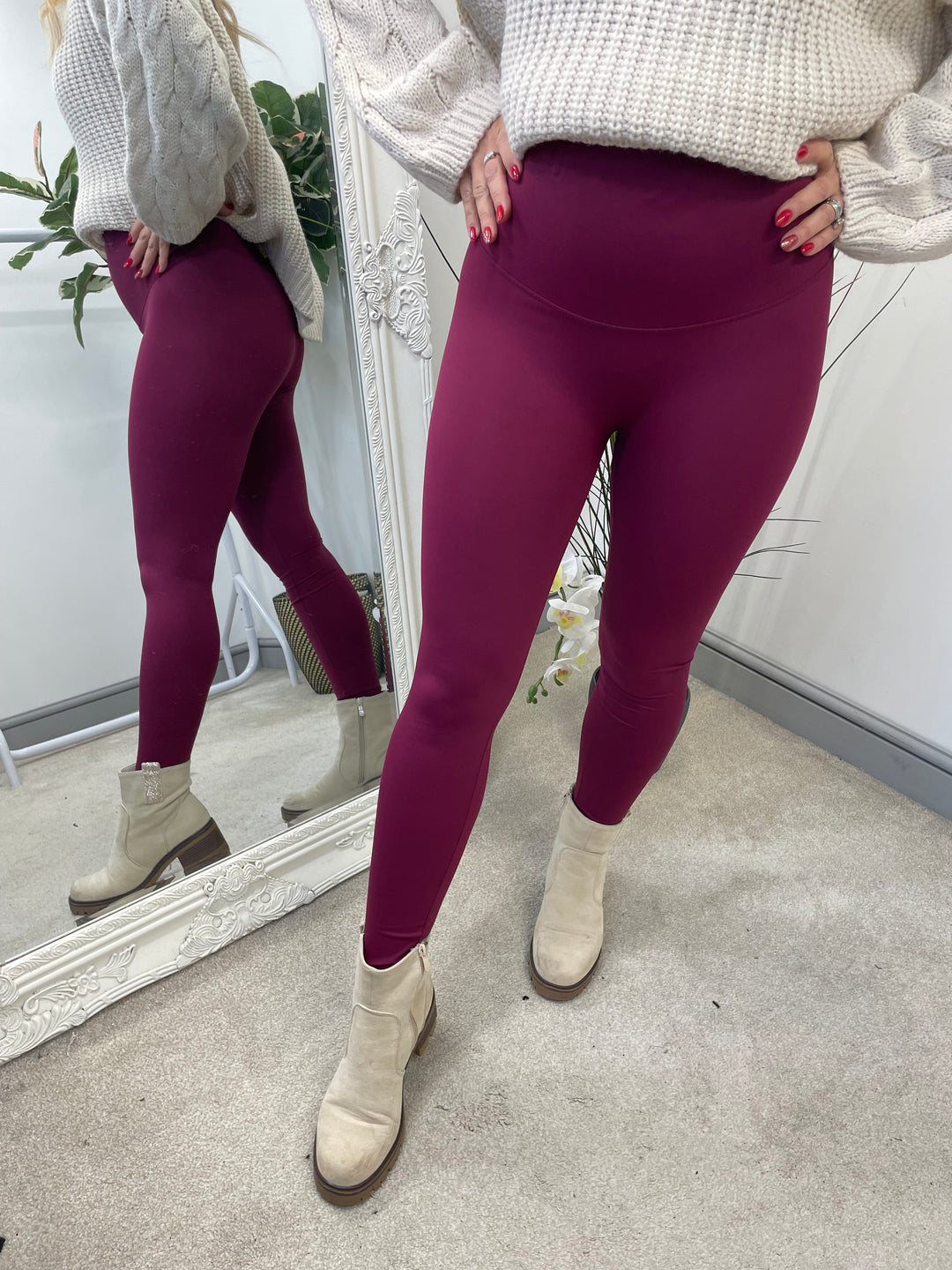 LADIES BURGUNDY BERRY STRETCH GYM ENERGY LEGGINGS