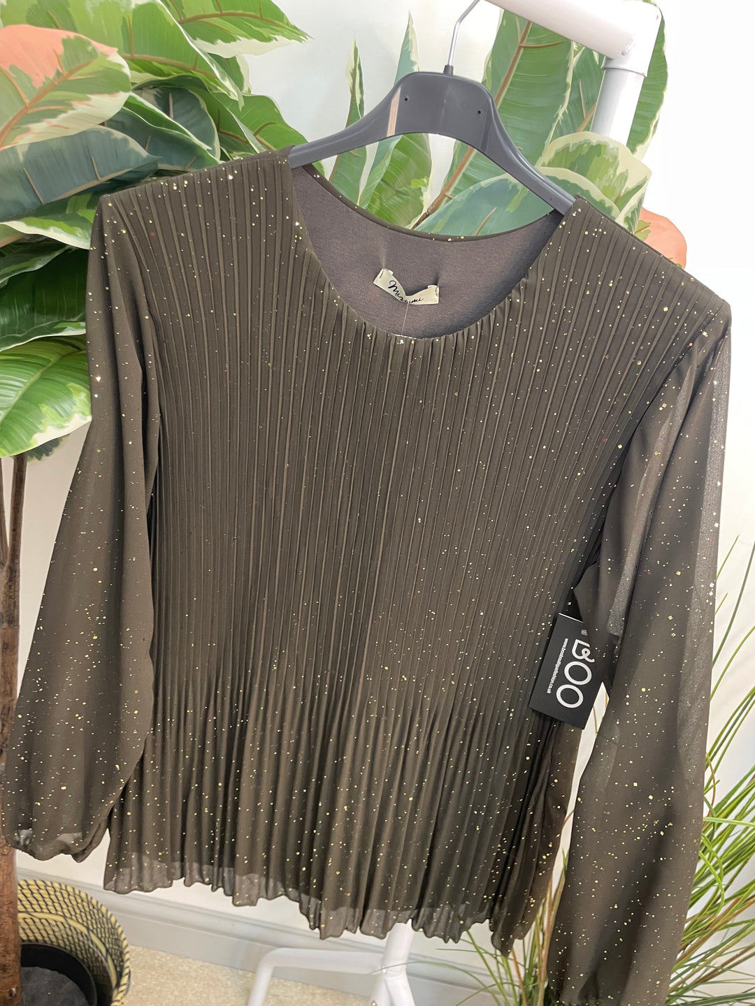 LADIES CHIFFON PLEATED TOP - BLACK, BROWN, WHITE, RED, WINE