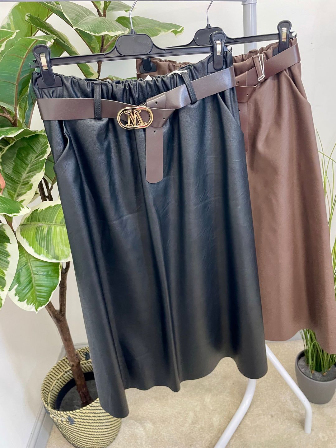 LADIES FAUX LEATHER MIDI SKIRT - CHOCOLATE BROWN & BLACK