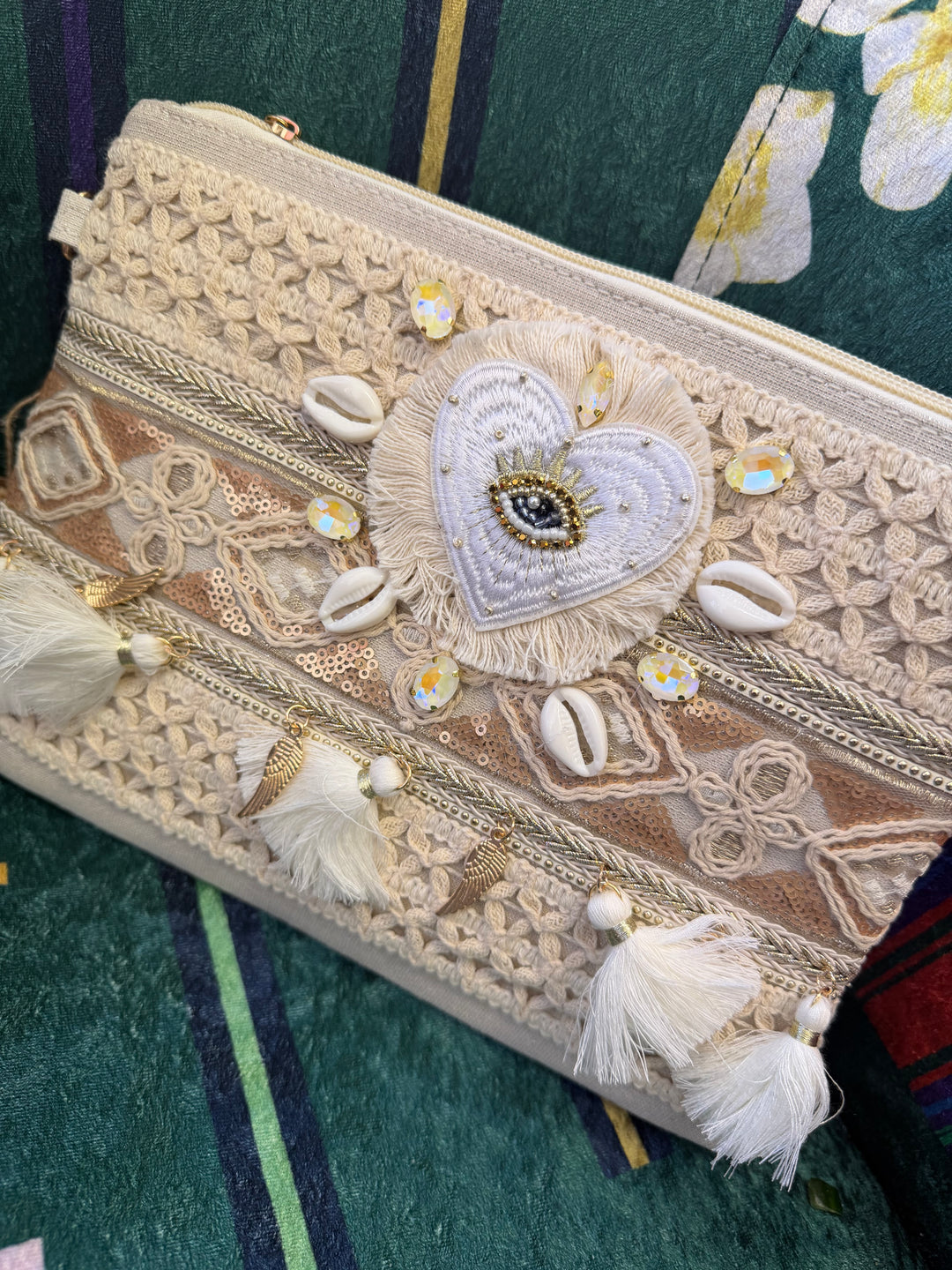 The JANE sparkly beach clutch bag - 14 styles