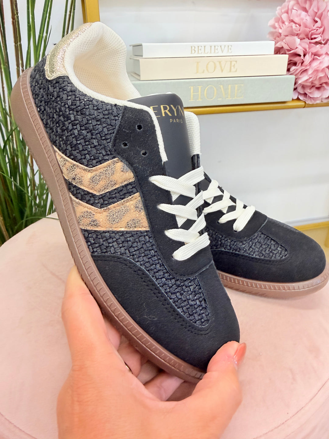 Ladies Fashion Black Flat Inspired Stripe Trainers 