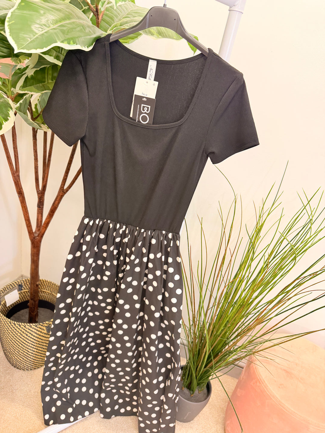 Ladies Fashion T Shirt Polka Dot Midi Dress - Blue, Pink, Black & Lemon