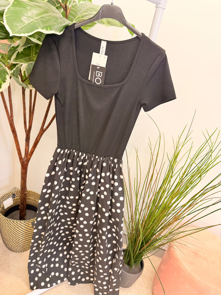 Ladies Fashion T Shirt Polka Dot Midi Dress - Blue, Pink, Black & Lemon