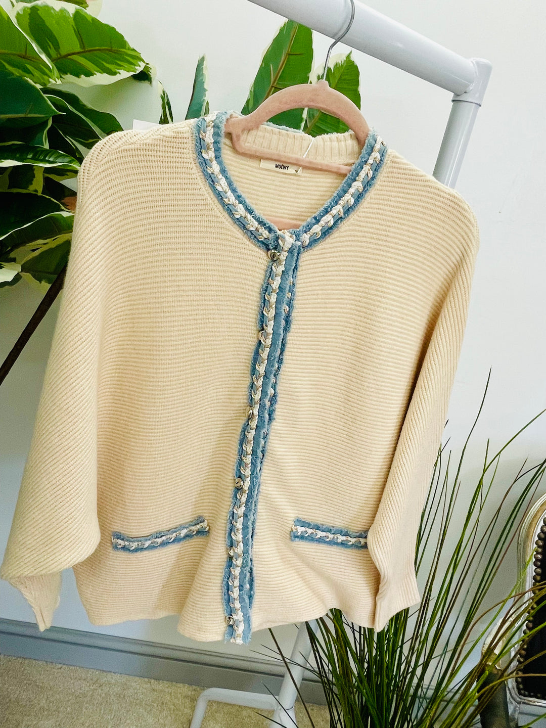 LADIES RIB KNIT BATWING DENIM DETAIL CARDIGAN - WHITE & BEIGE