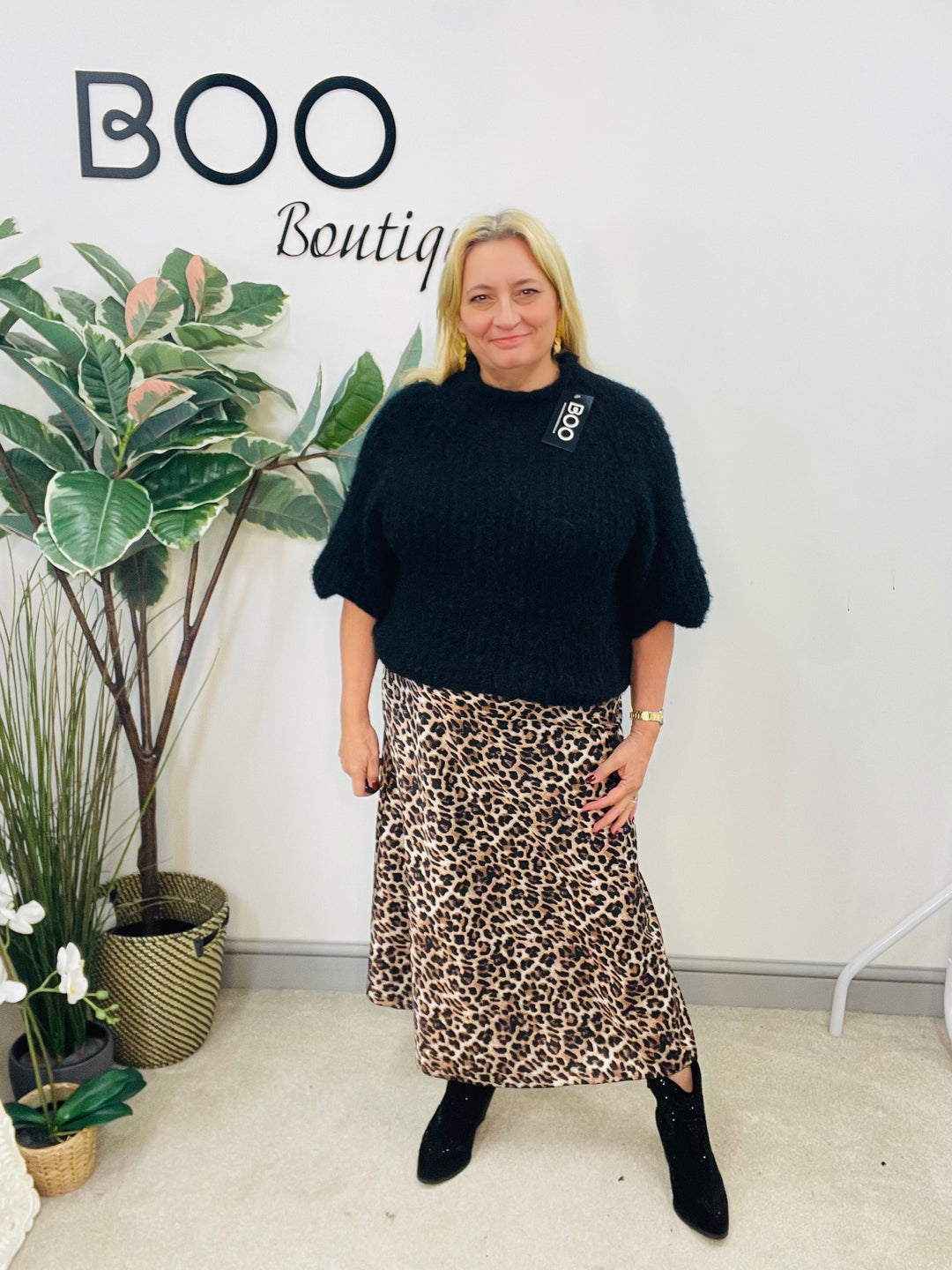 LADIES LEOPARD PRINT SATIN MAXI SKIRT