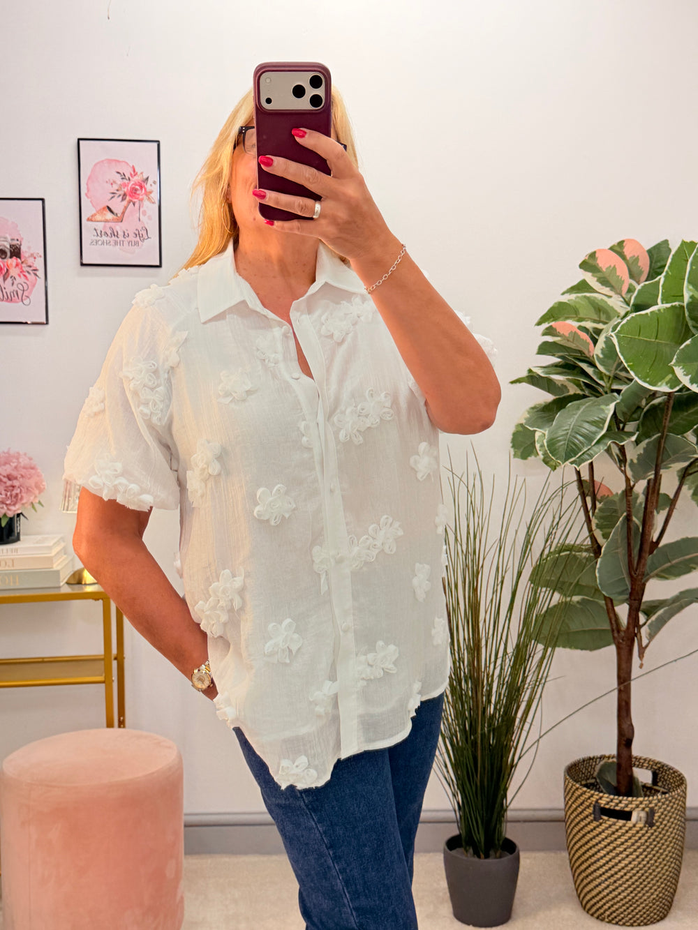 Ladies Fashion White Applique Flower Blouse Top