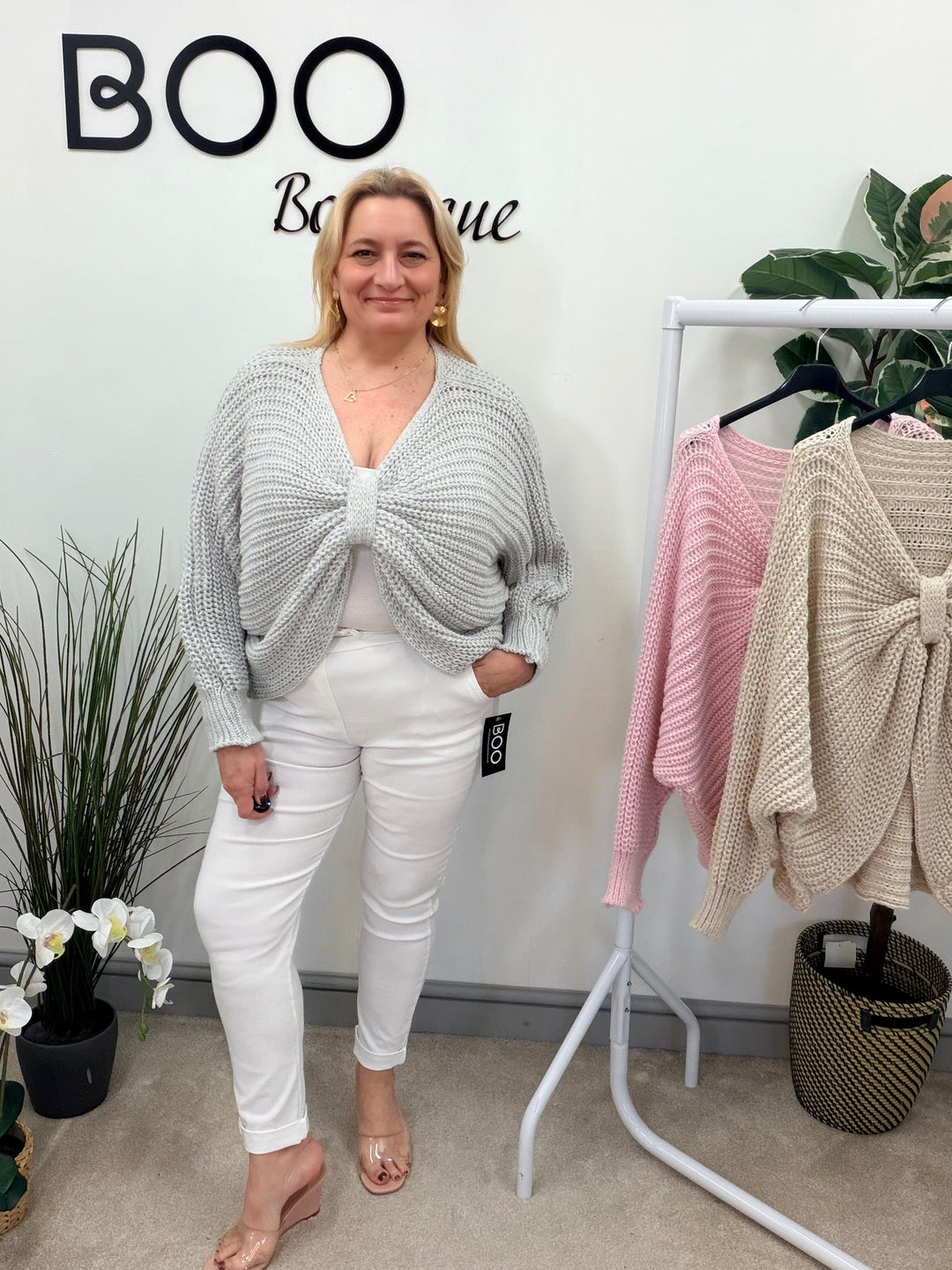 LADIES CHUNKY KNIT TWIST FRONT JUMPER - GREY, BEIGE & PINK