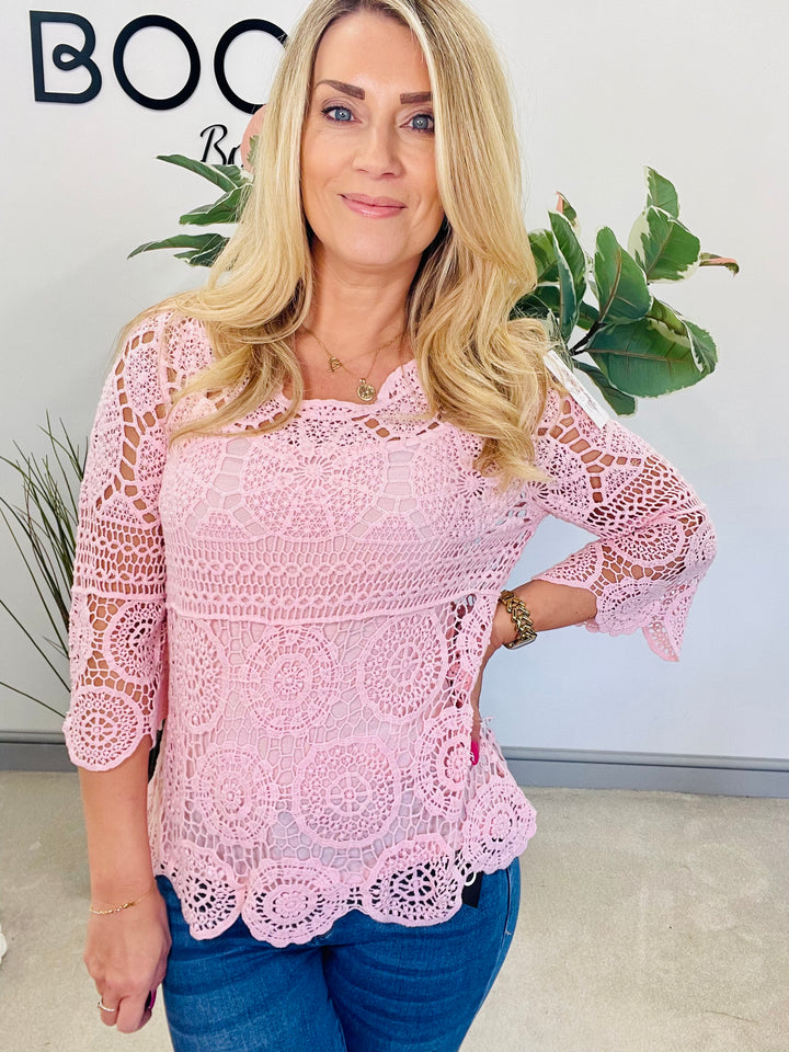 The LIVVY crochet top - 2 colours
