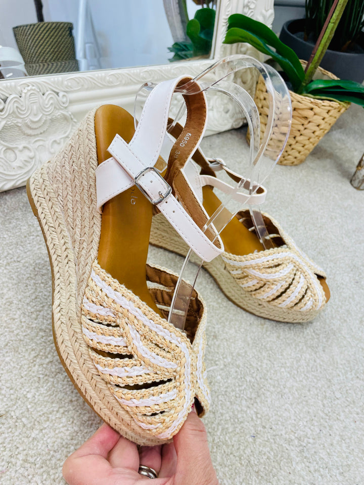 LADIES WOMENS WHITE & BEIGE WEDGE HIGH HEEL SANDALS sizes 3 to 8