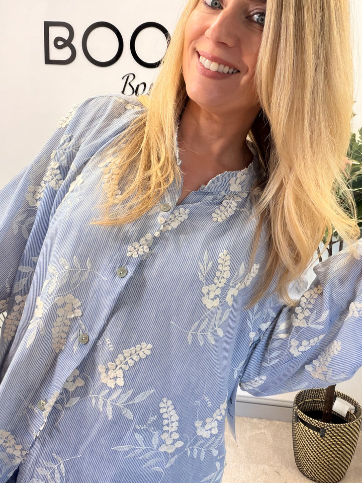 LADIES BLUE WHITE PINSTRIPE BLOUSE SHIRT