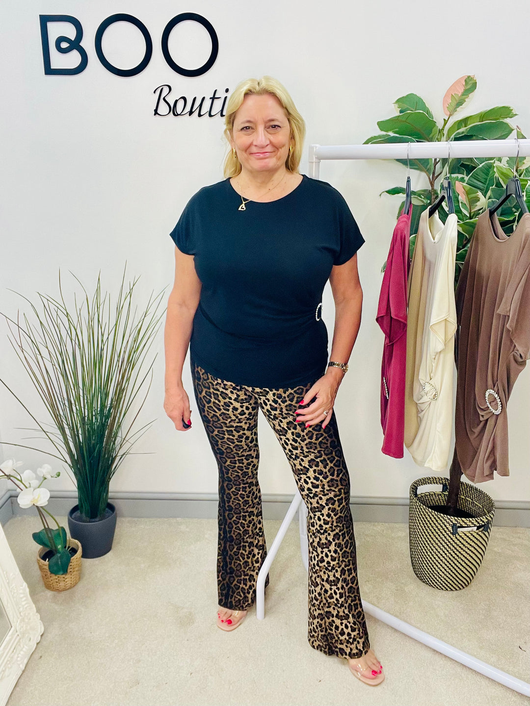 LADIES STRETCH RUCHE SIDE SHORT SLEEVE TOP - BURGUNDY, NAVY, BEIGE & BLACK