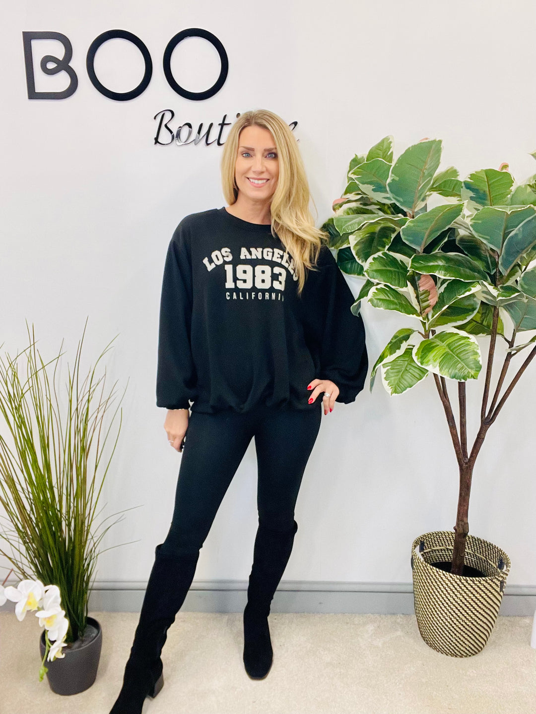 LADIES BUBBLE HEM NEW YORK SWEATSHIRT TOP - BERRY, BLACK, TAUPE, CREAM & BROWN