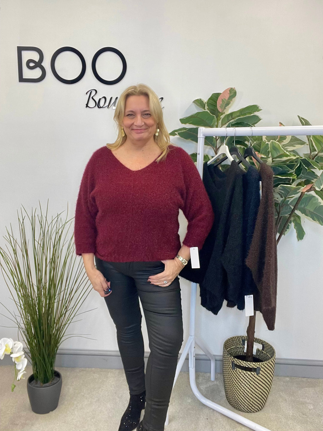 LADIES FLUFFY KNIT V NECK JUMPER - BROWN, BERRY, BLACK & NAVY