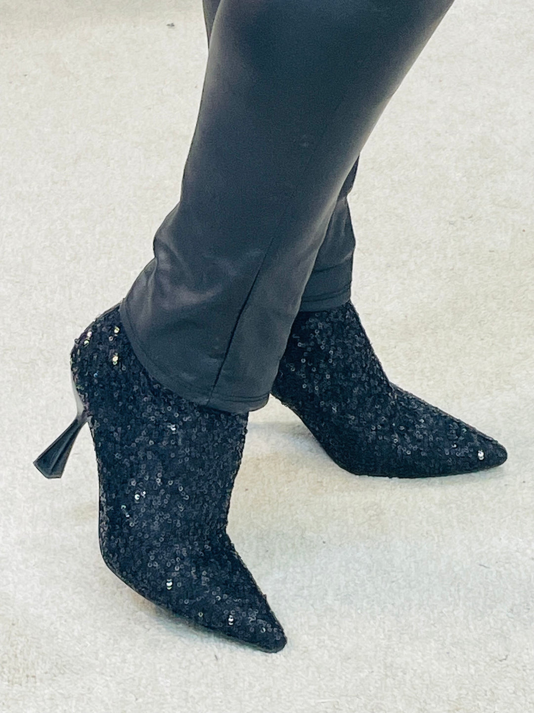 BLACK SEQUIN SHAPED HEEL BOOTS ( 6172 )