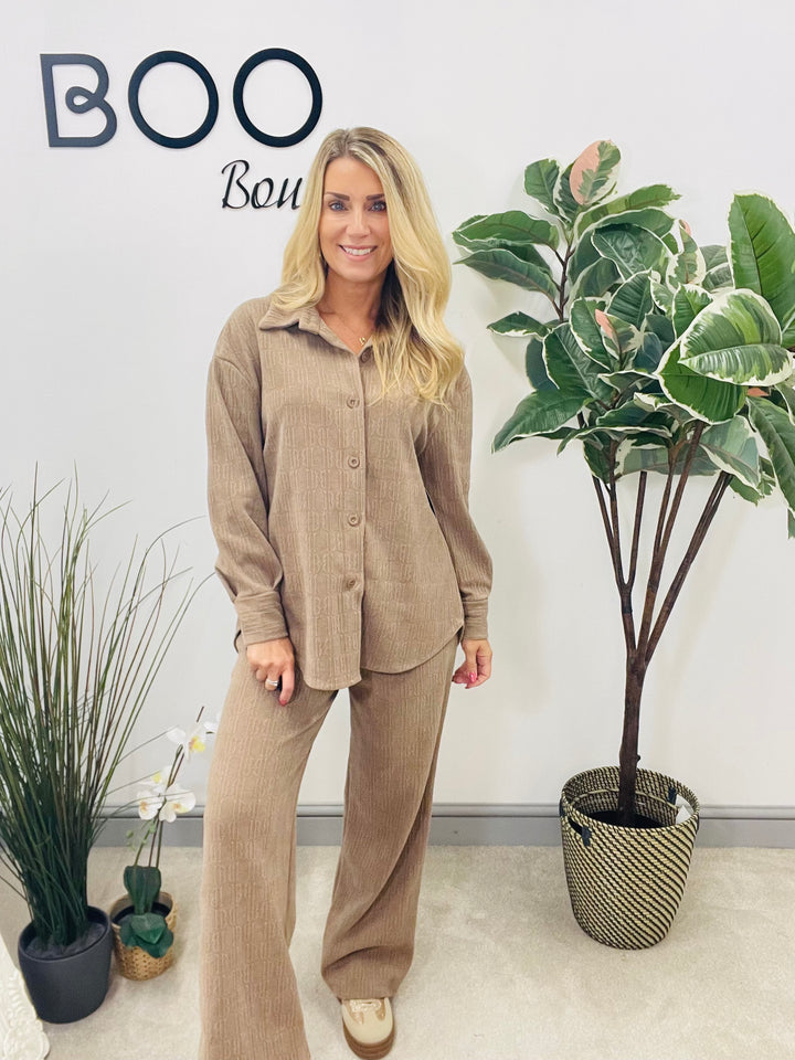 The VIV trouser Co ord - one khaki and black only
