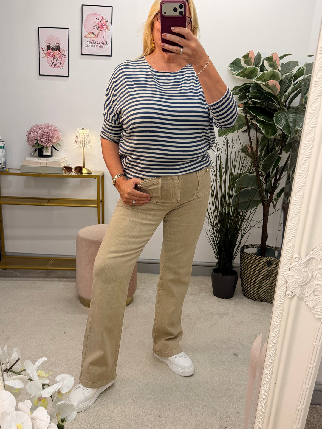 Ladies Fashion Beige Wide Leg High Waist Jeans