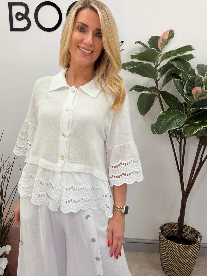 Ladies Fashion Broderie Anglaise Teabag Linen Top white