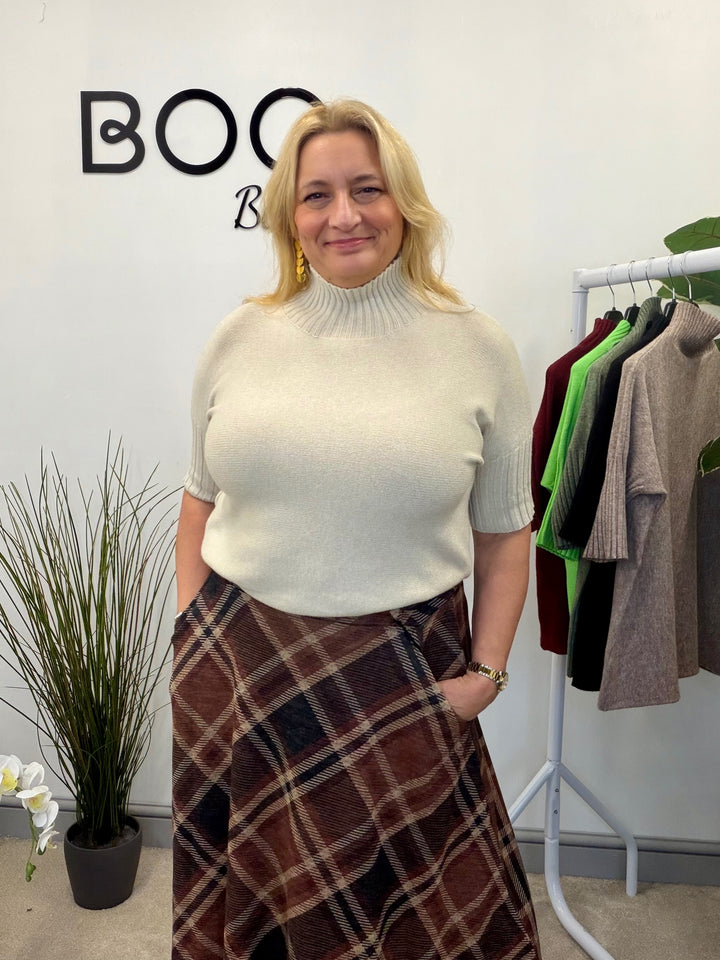 LADIES SHORT SLEEVE KNITTED JUMPER - BLACK, KHAKI, BEIGE, MOCHA, GREEN & BERRY