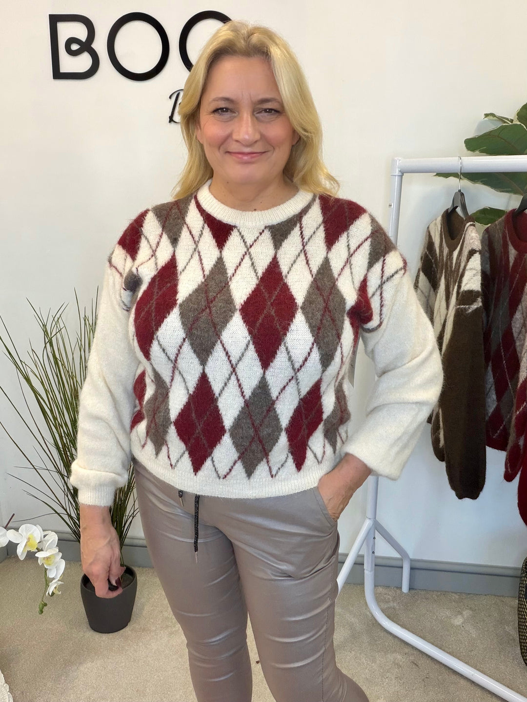 LADIES FASHION ARGYLE KNIT JUMPER - BERRY, CREAM, BROWN, 