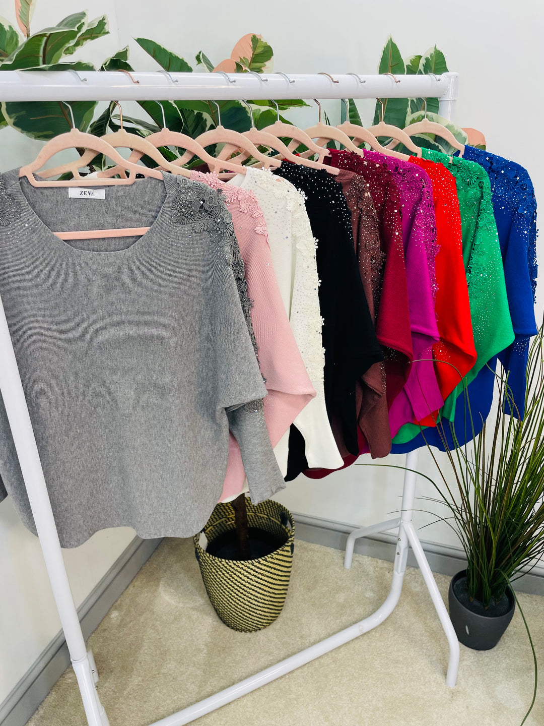 LADIES DIAMANTE SLEEVE BATWING JUMPER 11 COLOURS