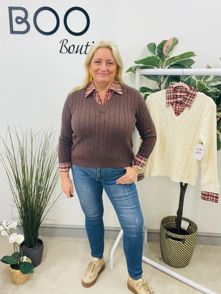 LADIES CABLE KNIT SHIRT JUMPER - CREAM & BROWN