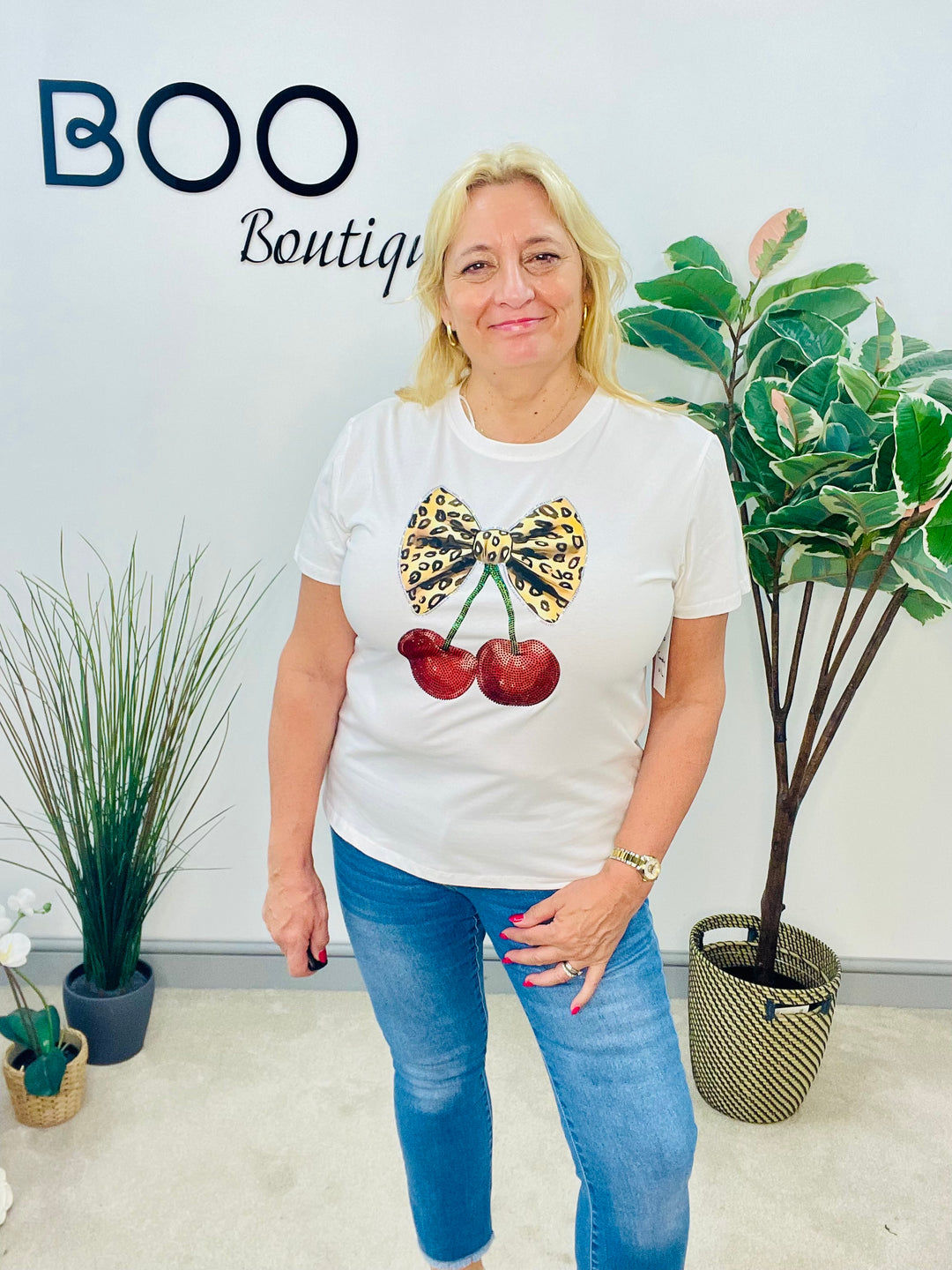 LADIES WHITE T SHIRT WITH DIAMANTE CHERRY LOGO