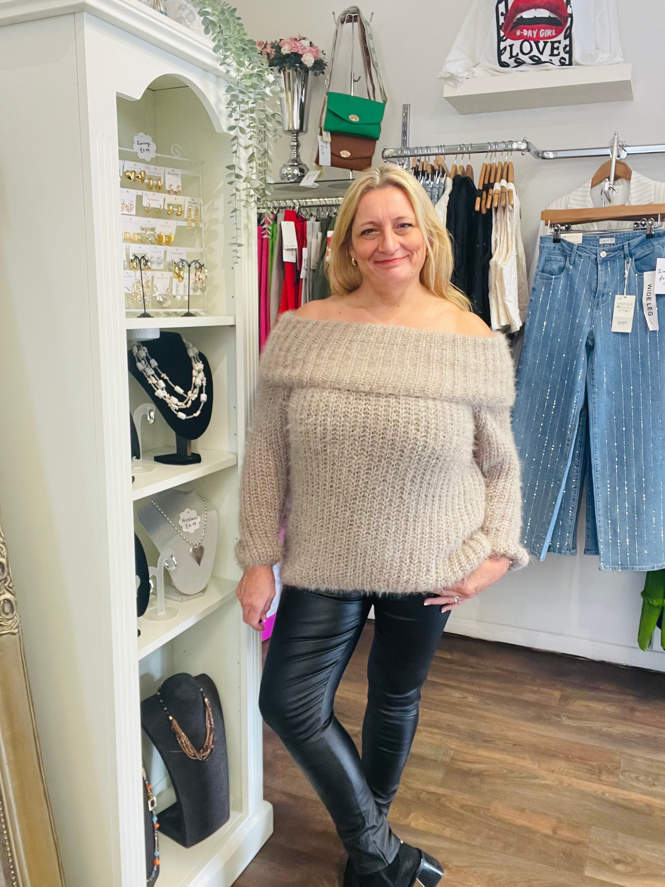 Bardot fluffy jumper clearance