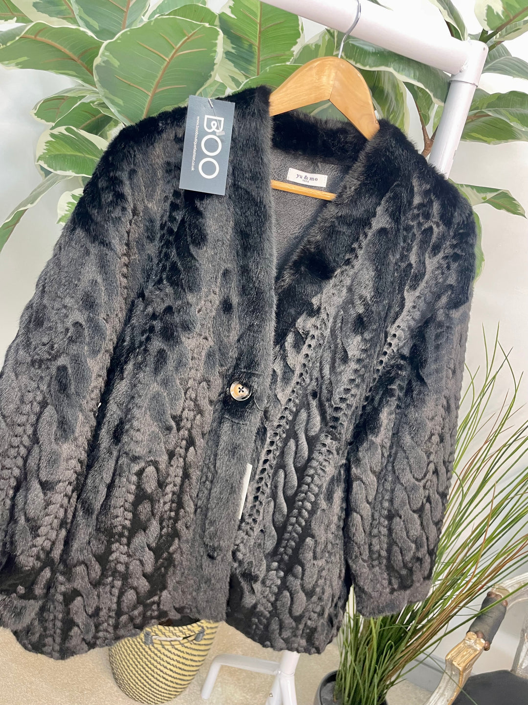LADIES FASHION CABLE FAUX FUR JACKET - BEIGE, BROWN & BLACK
