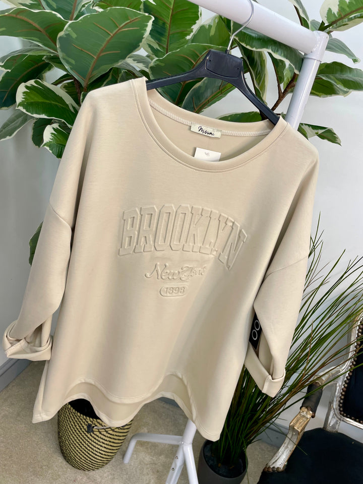 The JADE sweatshirt - 2 colours