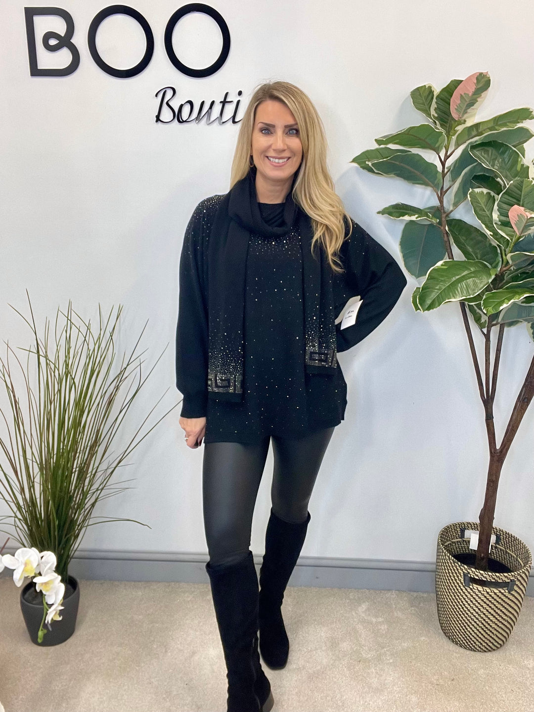 LADIES BLACK SPARKLY JUMPER & SCARF SET