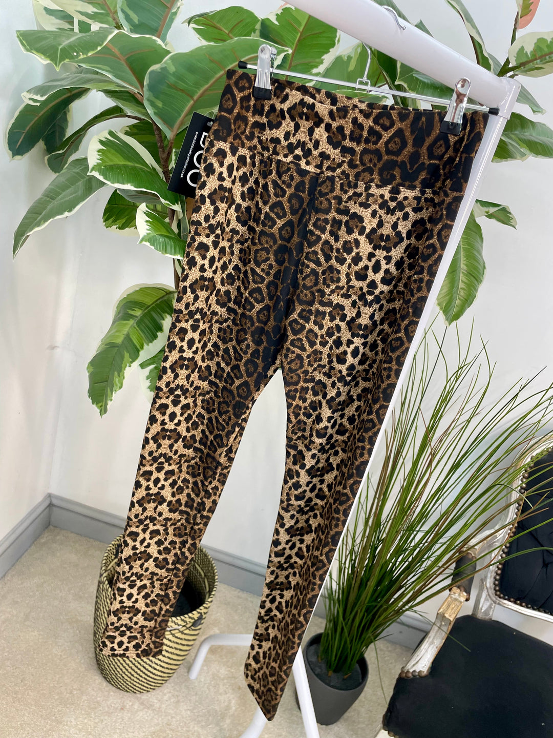 LADIES STRETCH LEOPARD PRINT LEGGINGS