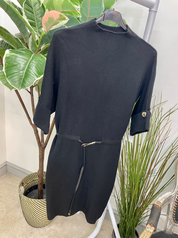The LIZ black knitted dress