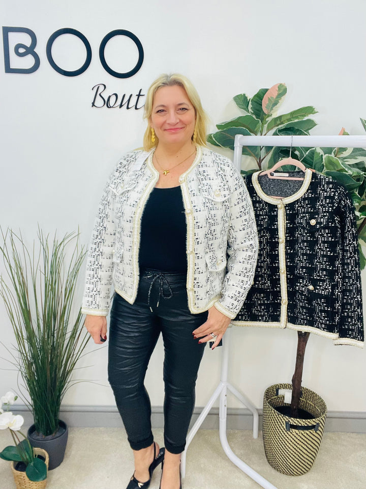 LADIES INSPIRED FLUFFY KNIT BOLERO CARDIGAN JACKET - WHITE & BLACK