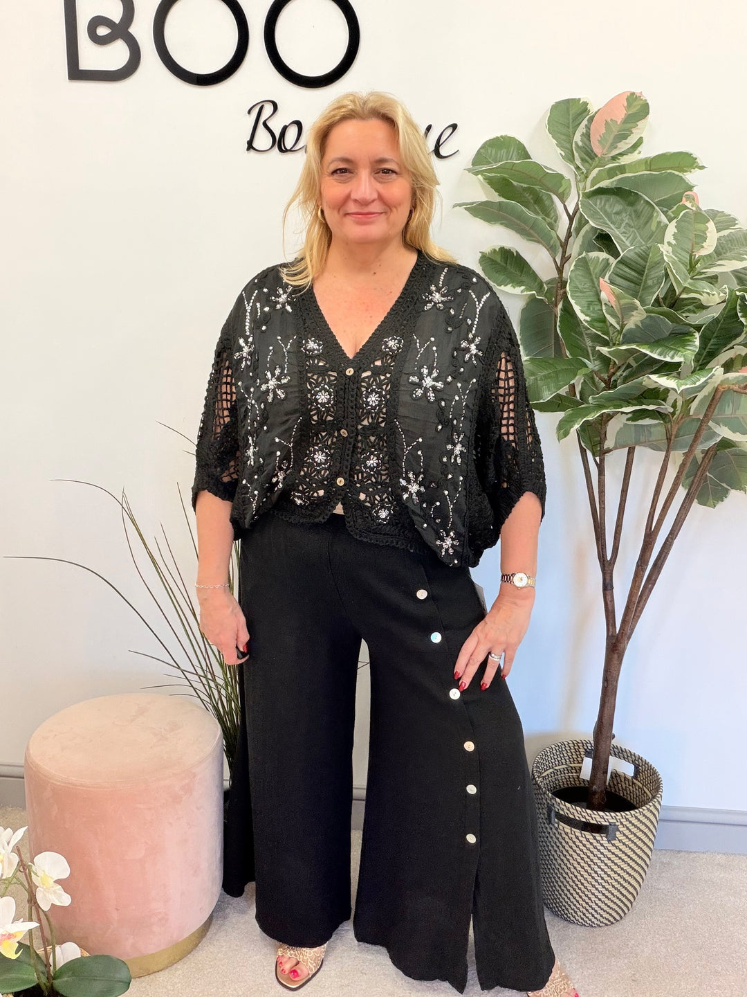 The VICKI top - 3 colours