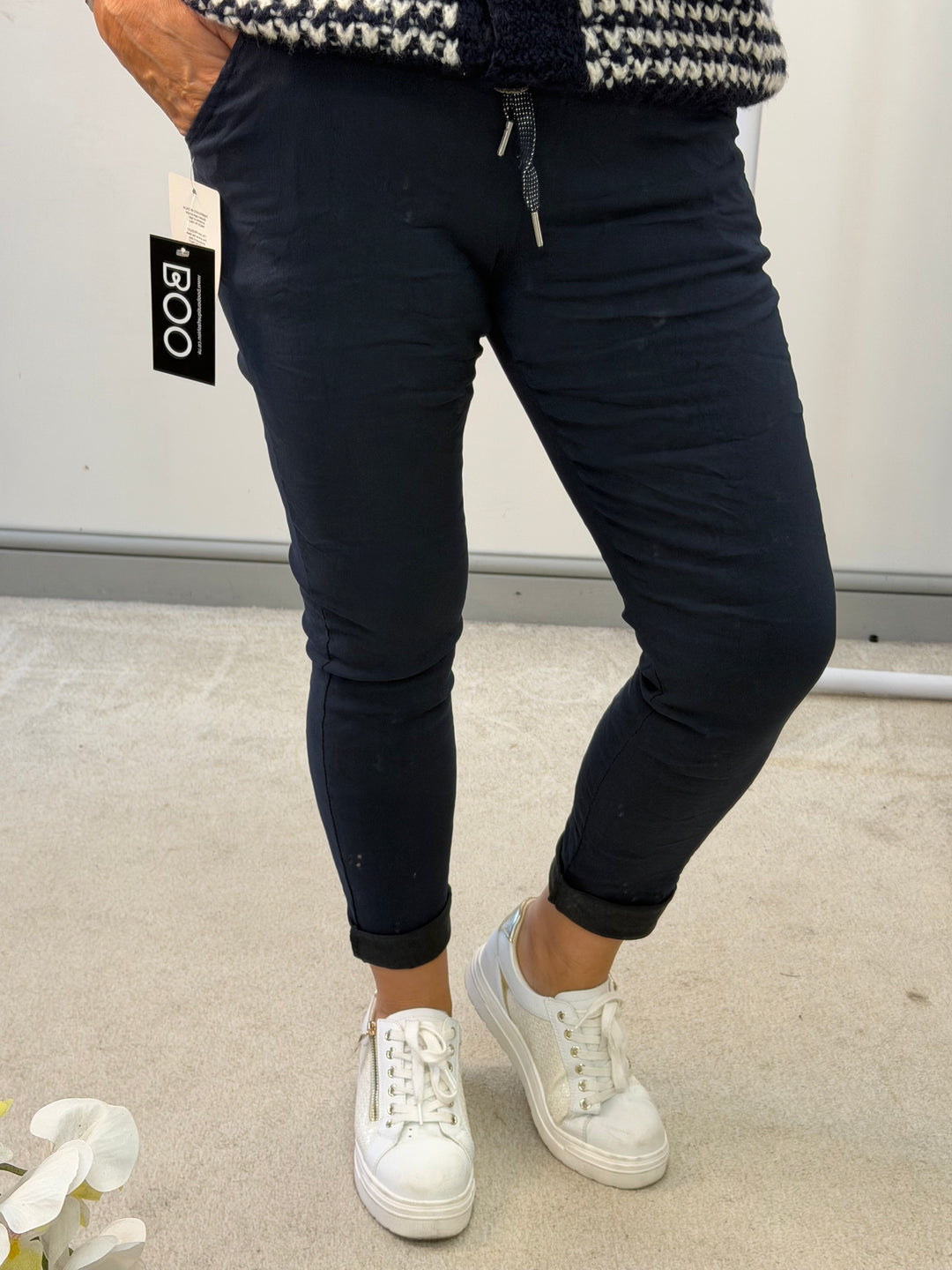 Women’s Stretch Crinkle Magic Trousers navy