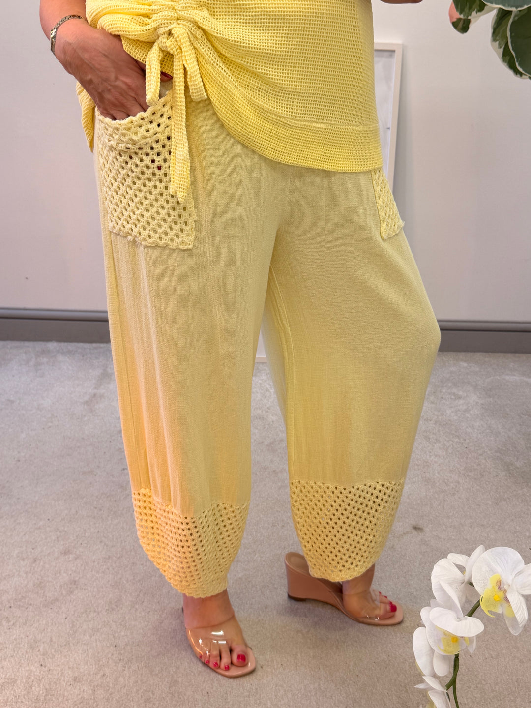 The FLOSS teabag linen trousers - 8 colours