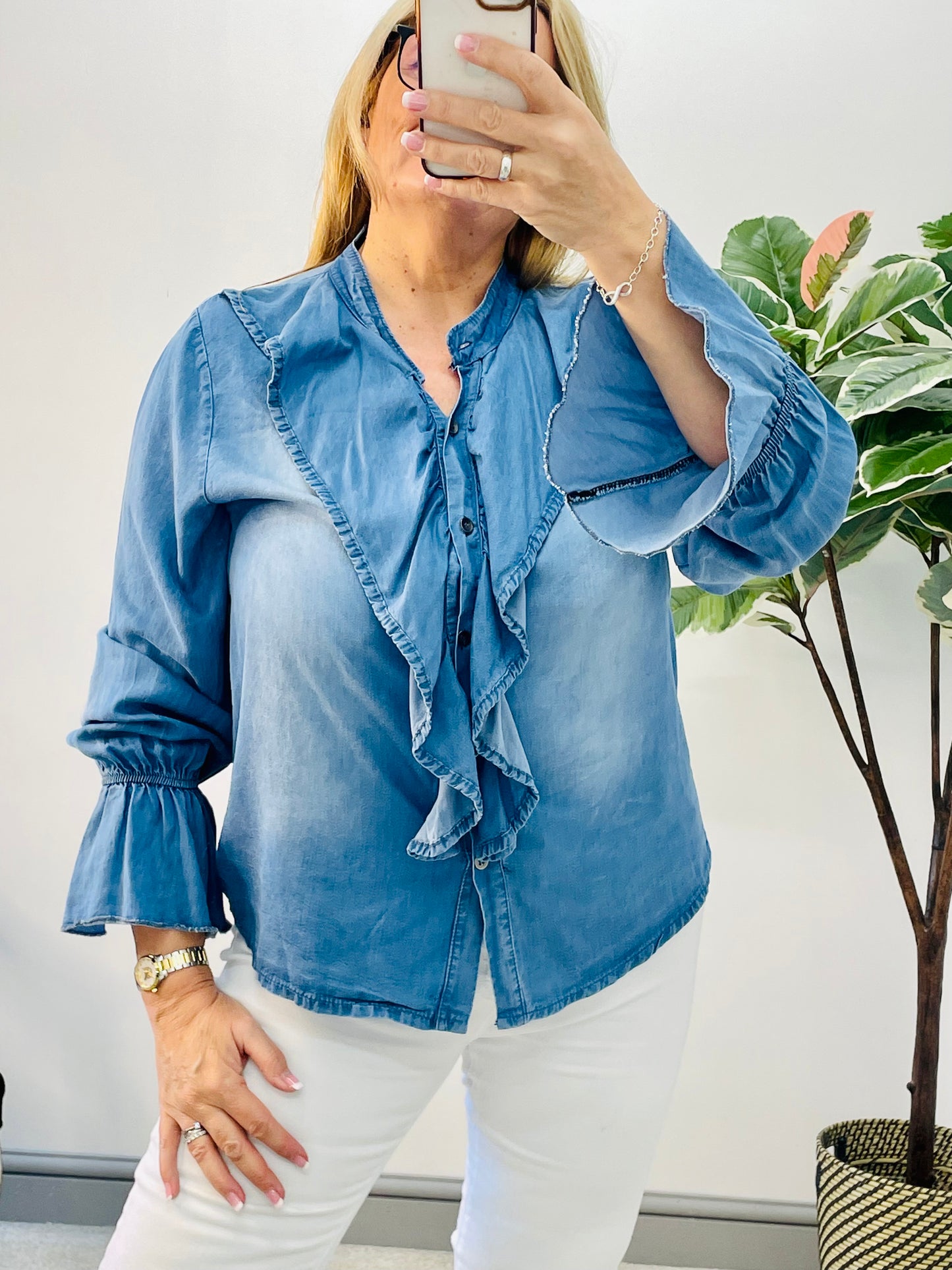 The IZZIE chambray frill shirt