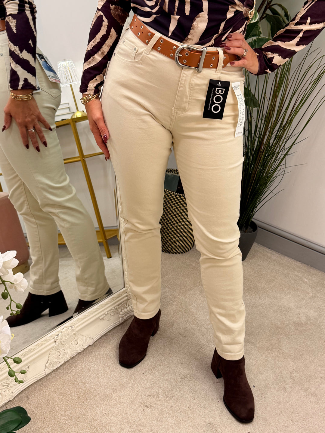 Womens fashion light beige denim mom fit jeans