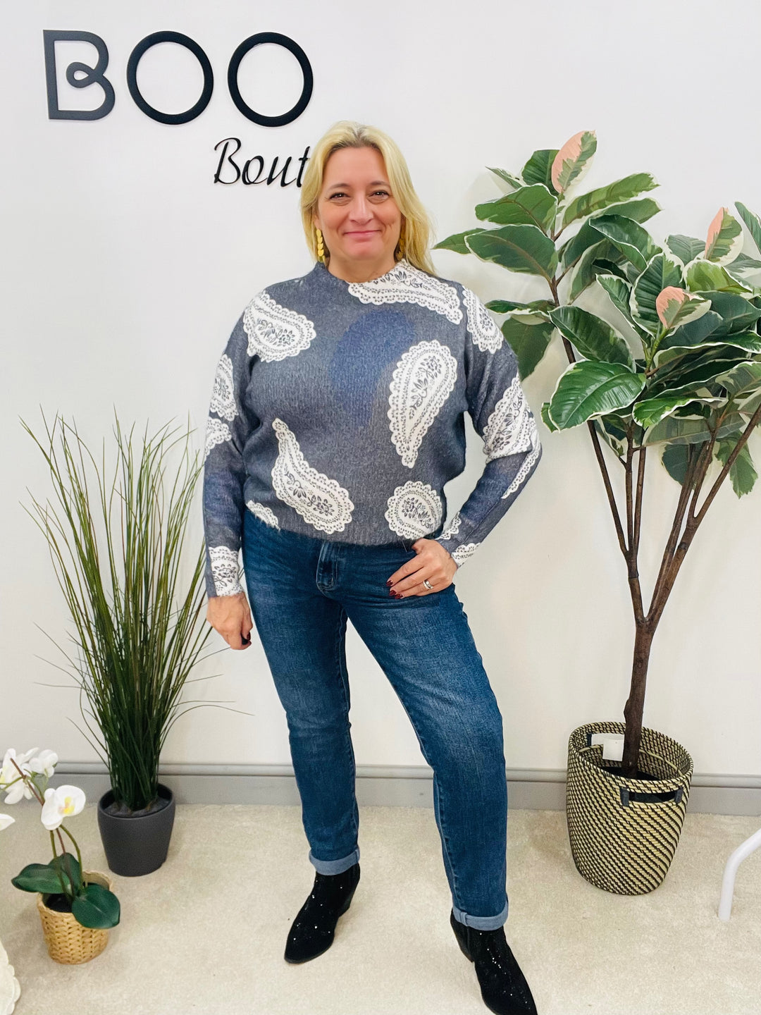 LADIES SOFT KNIT BLUE PAISLEY PRINT JUMPER