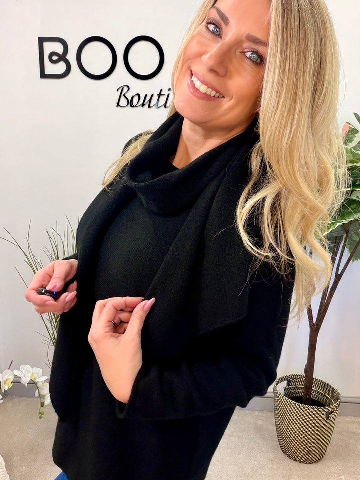 LADIES KNITTED JUMPER & SCARF SET - PINK, BLACK, WHITE & MINT