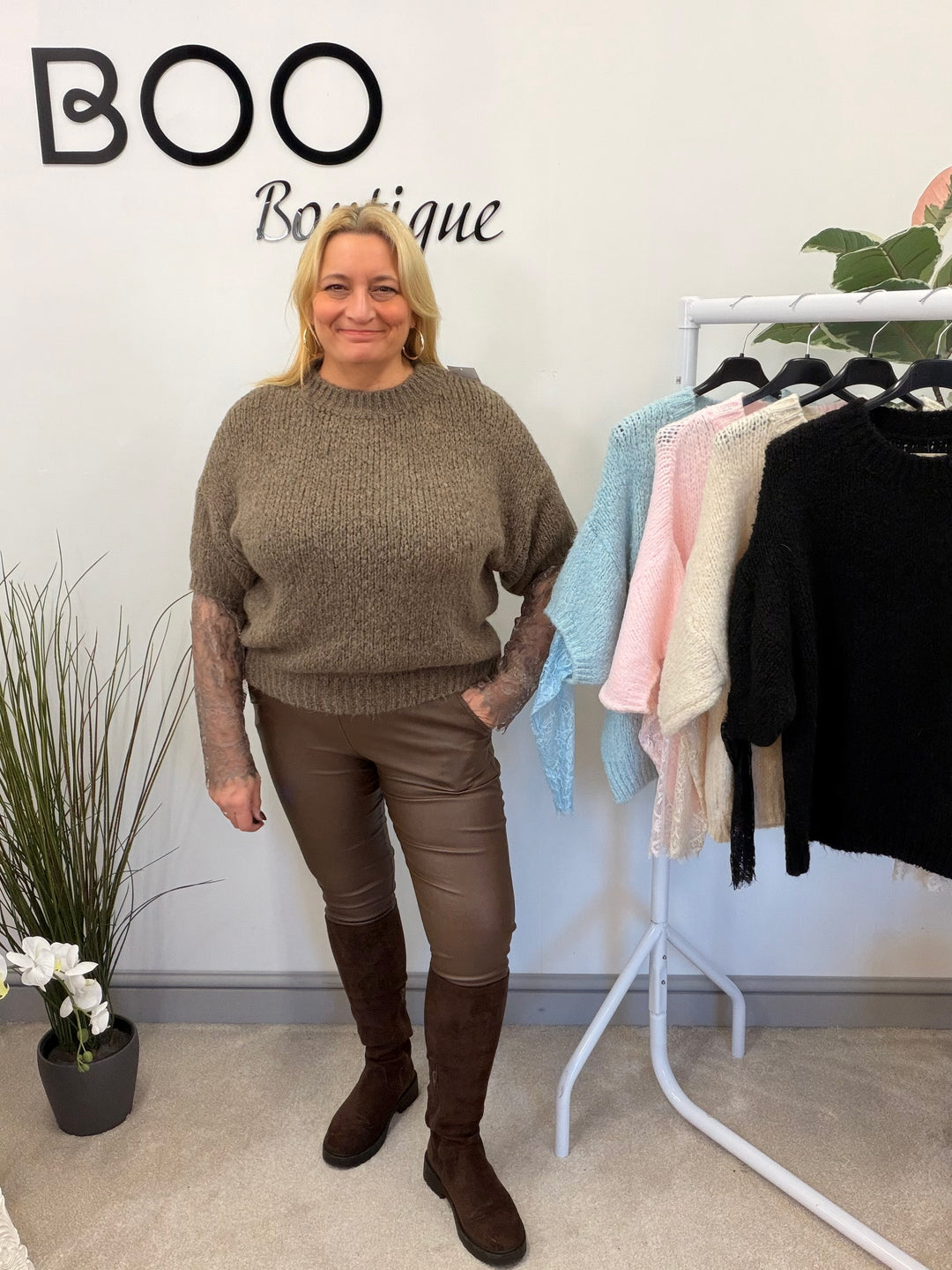 LADIES FASHION CHUNKY KNIT LACE SLEEVE JUMPER - PINK, BLUE, BEIGE, BLACK & BROWN