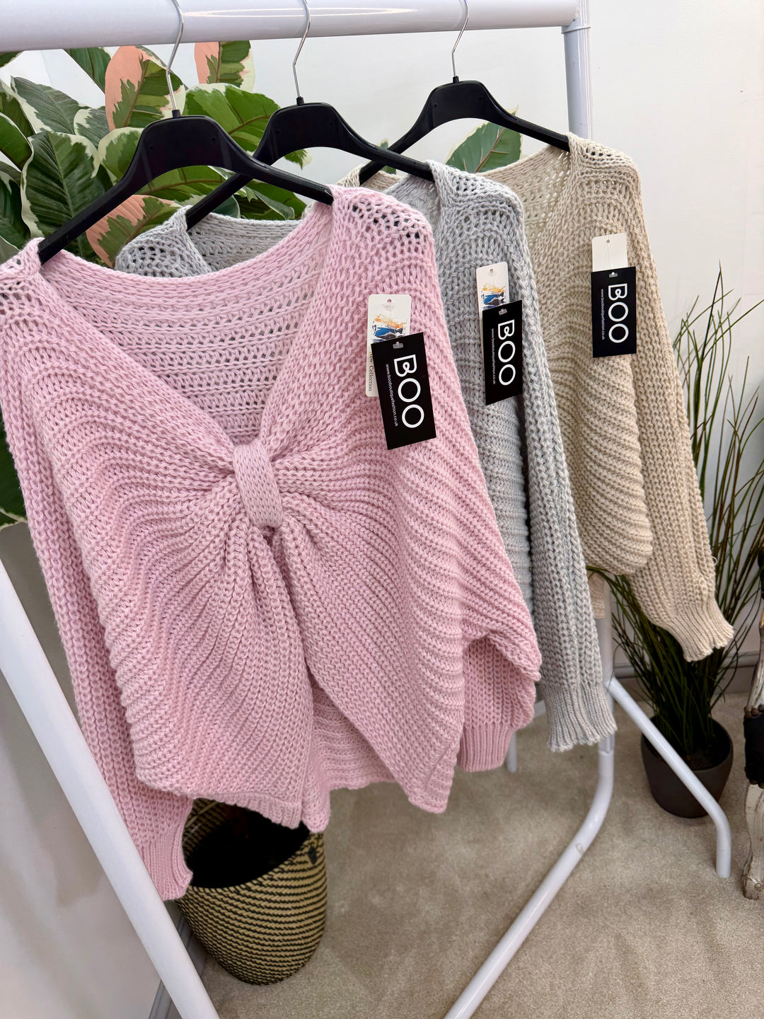 LADIES CHUNKY KNIT TWIST FRONT JUMPER - GREY, BEIGE & PINK