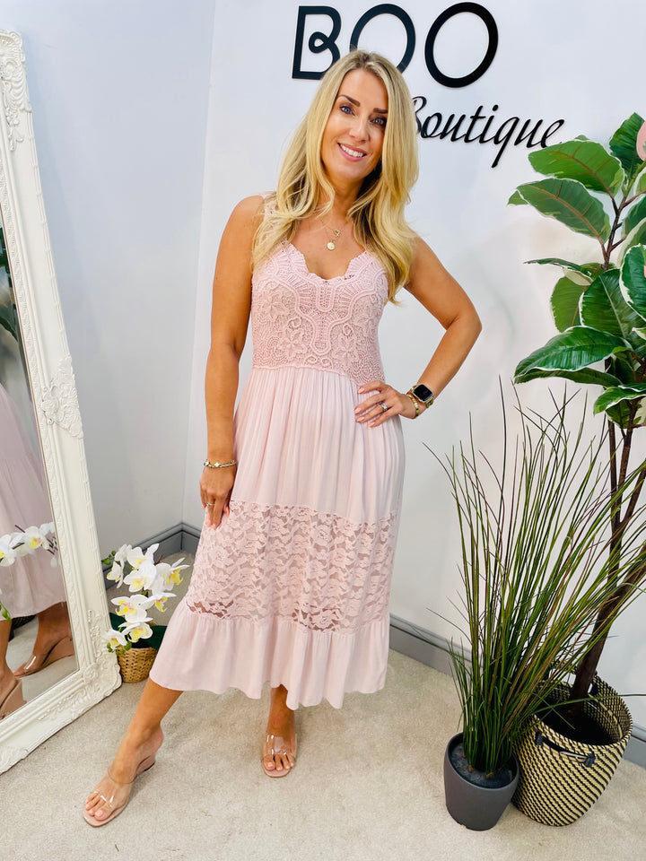 The OTTIE dress - one beige only