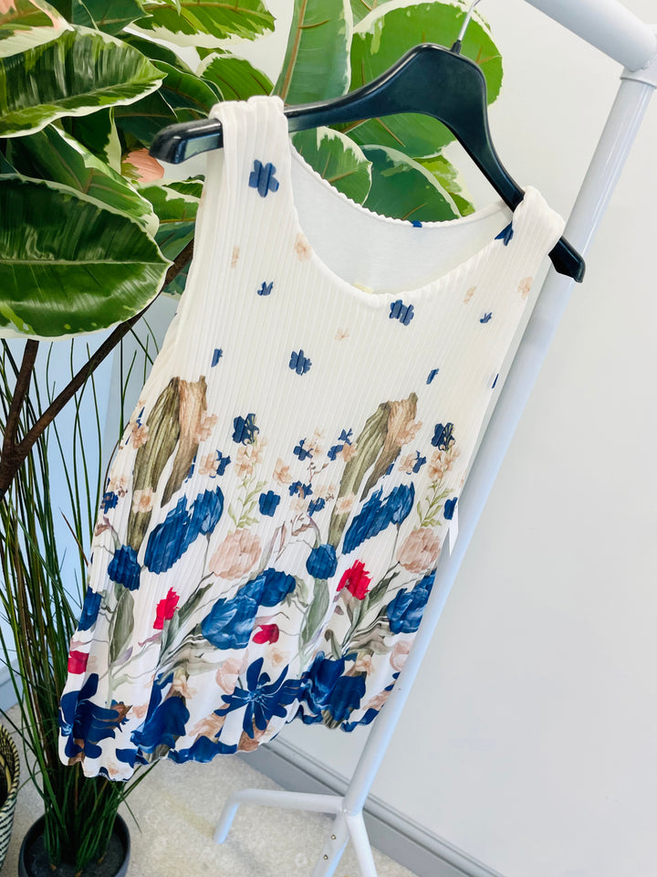 LADIES CHIFFON PLEATED FLORAL PRINT SUMMER TOP - RED & NAVY