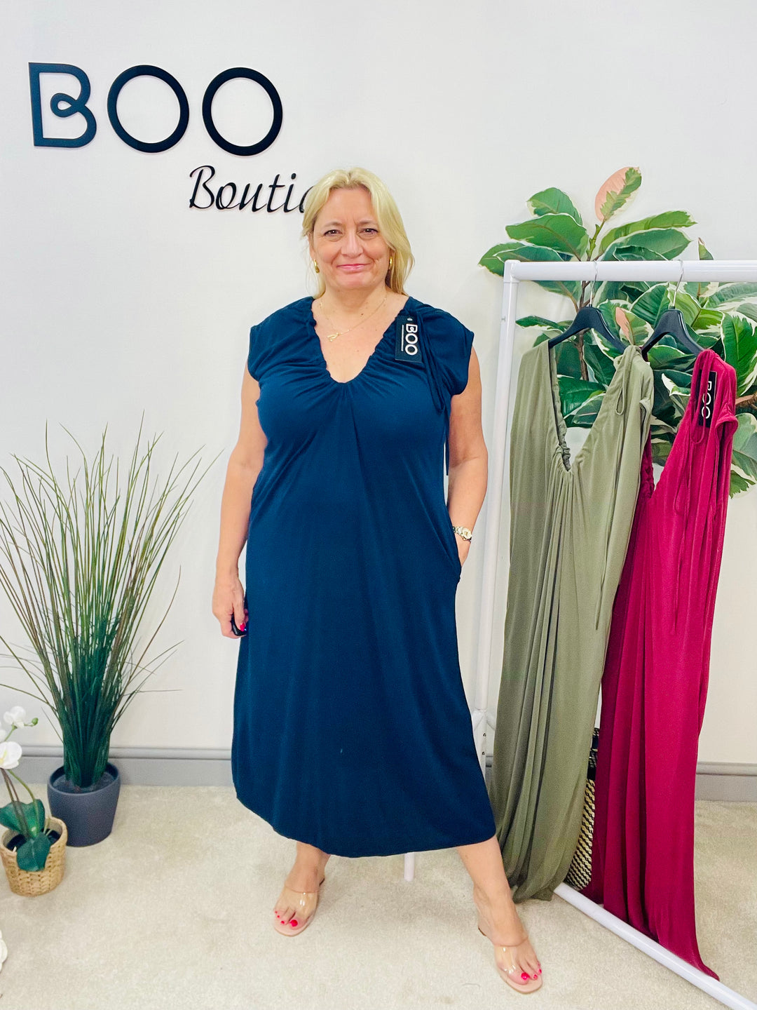 LADIES SILKY LOOSE FIT V NECK MAXI DRESS - BURGUNDY, NAVY & KHAKI
