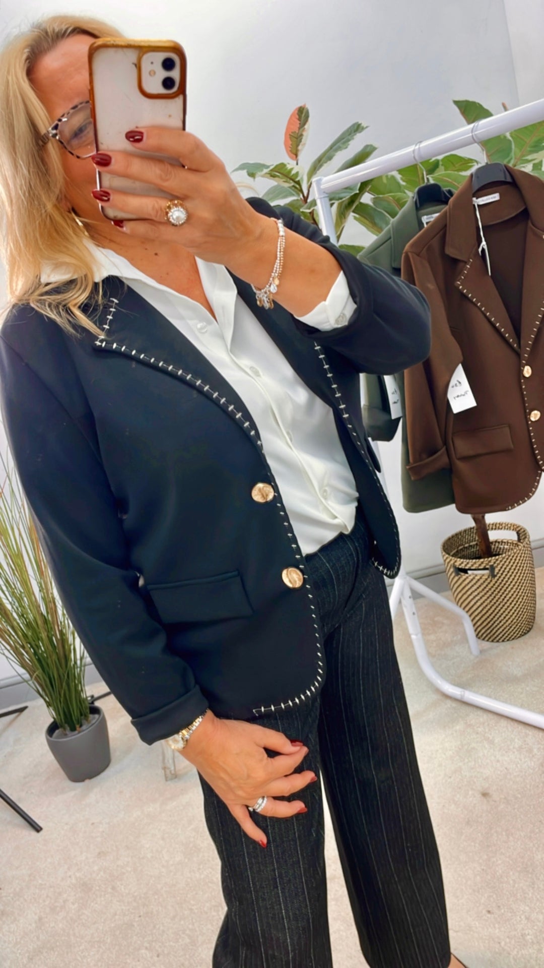 The PATSY blazer - 3 colours