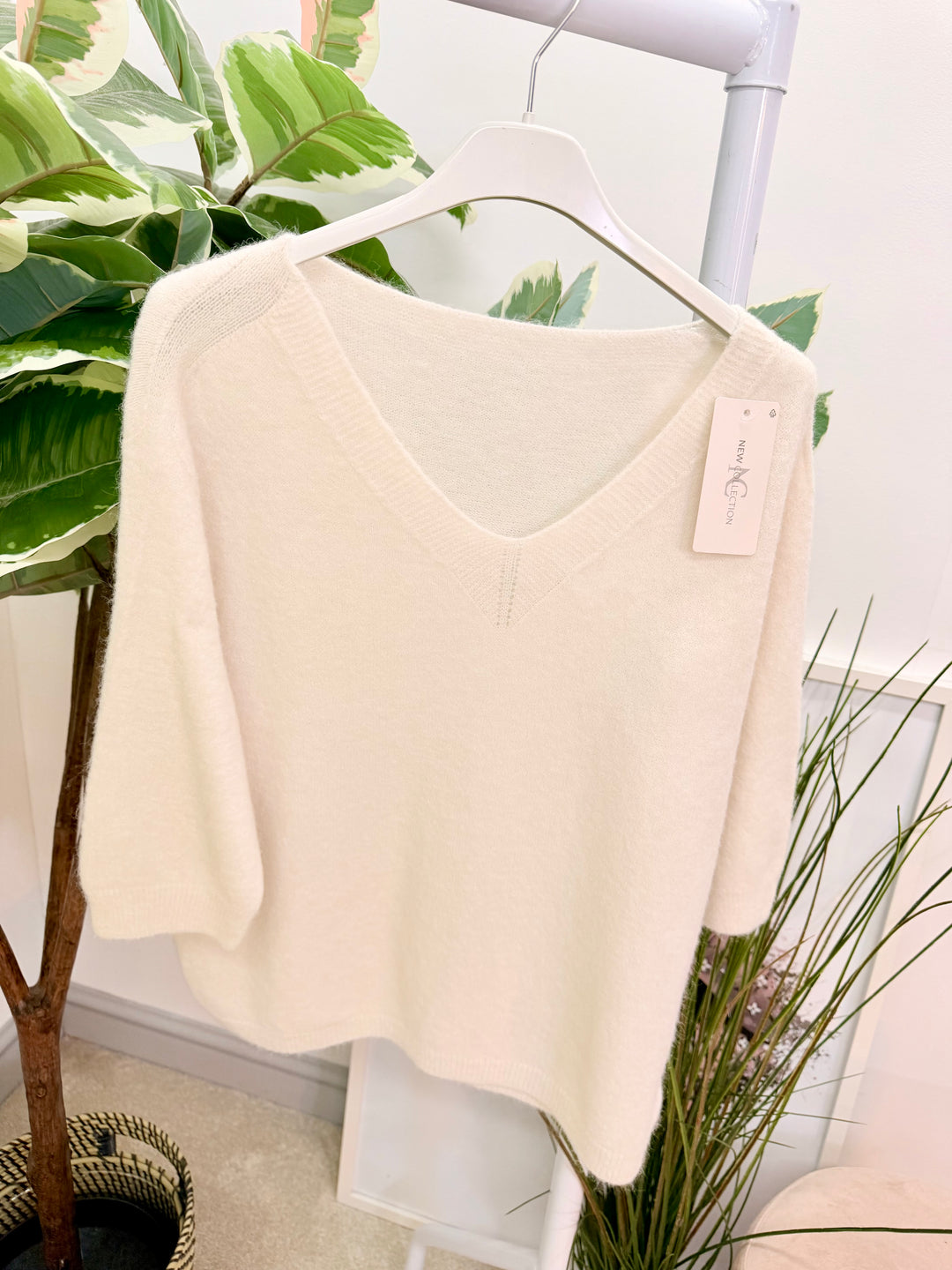 Ladies Fashion Soft Knit Short Sleeve Jumper Top white